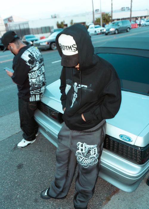 GUNMETAL SWEATS